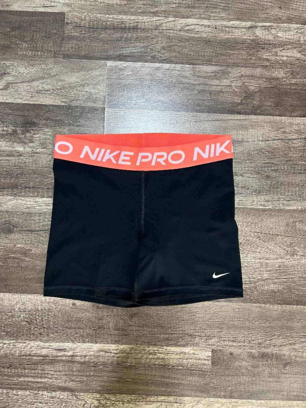 Nike Pro Women's 5" Shorts Black Orange Waistband | Size Large